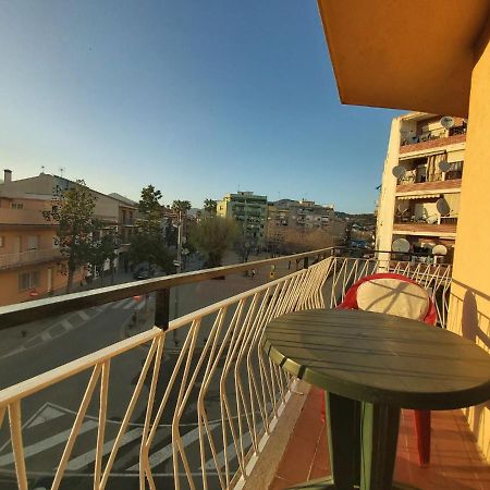 Diana Apartamento Con Terraza Muy Cerca Del Mar Pineda de Mar Exterior foto